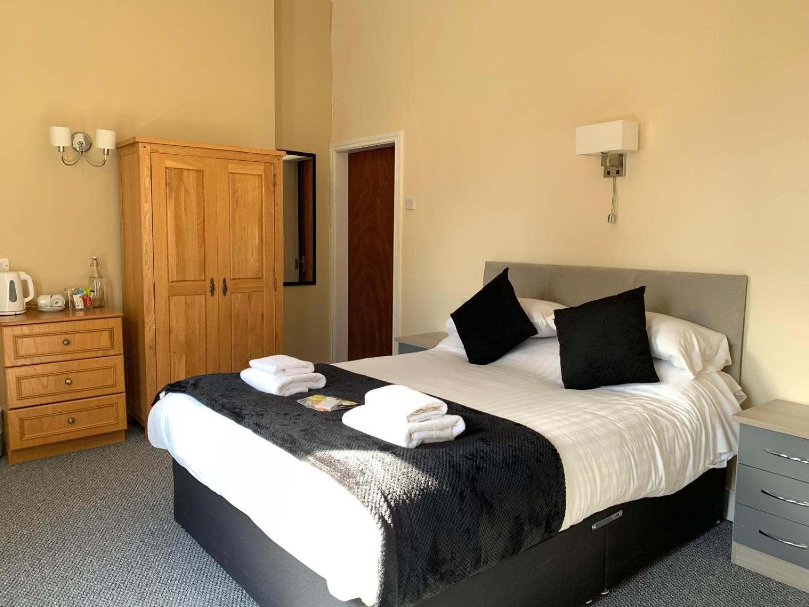 Bed and Breakfast The Donard Ньюкасл Экстерьер фото